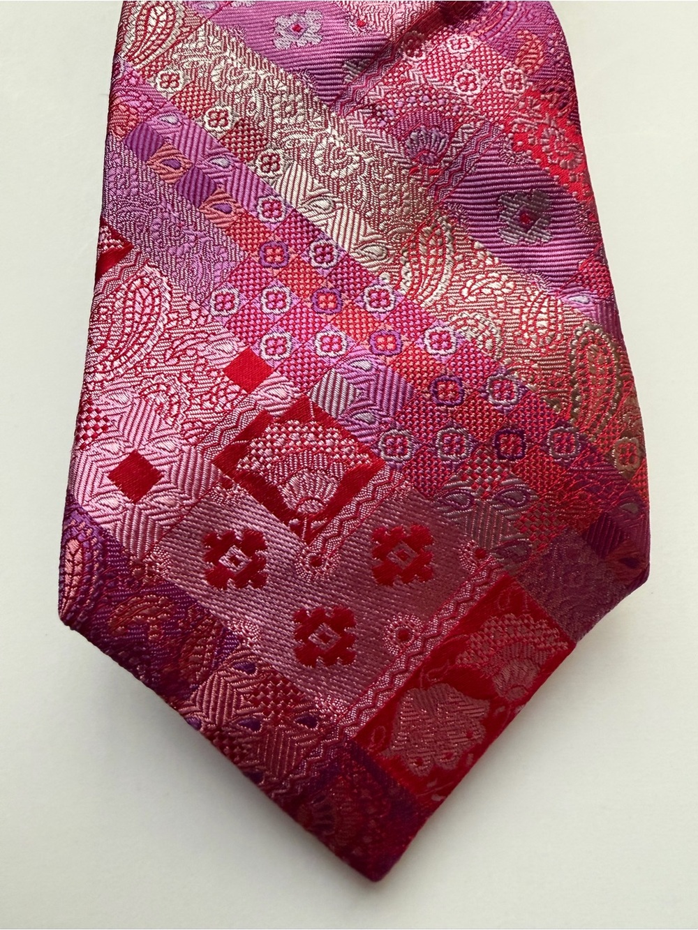 Robert Graham Patterned Silk Tie in Red and Pink